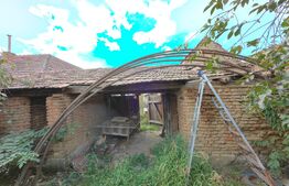 Casă 3 camere, 1000 mp teren, zona Sebeș - Grivița