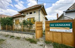 Casă 3 camere, 1000 mp teren, zona Sebeș - Grivița