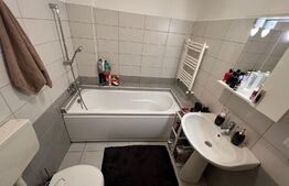 Apartament 3 camere, 75mp, balcon, zona Cetate