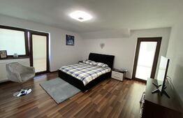 Casa superfinisata! 2 balcoane, 2 garaje, 2 boxe, supraveghere video, filigorie, 700 mp teren, comuna Ciugud