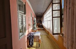 Casă 3 camere, 240 mp, Abrud - Munții Apuseni