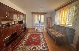 Casa individuala 3 camere, 100 mp, zona Cetate