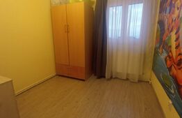 Apartament cu 4 camere, 58 mp, balcon, zona Bulevardul Transilvaniei