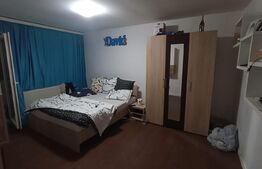 Apartament cu 3 camere, 60 mp, balcon,  zona Cetate