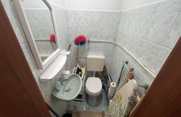 Apartament 3 camere , 67 mp, balcon, zona Cetate