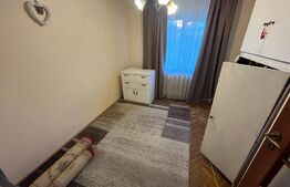 Apartament 3 camere , 67 mp, balcon, zona Cetate