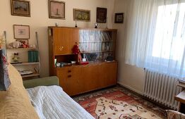 Apartament 4 camere , 92 mp, balcon, Cetate