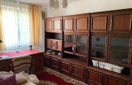 Apartament 4 camere , 92 mp, balcon, Cetate
