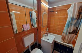 Apartament 3 camere, 65 mp, balcon, zona Cetate