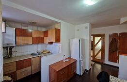 Apartament 3 camere, decomandat, etaj intermediar, 72mp, cetate