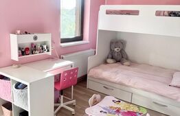 Casă tip duplex, 4 camere, zona Micești