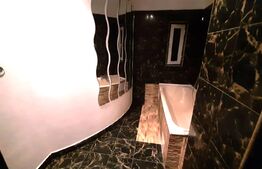 Casa 4 camere P+1, 180 mp, parcare, zona Centrala 