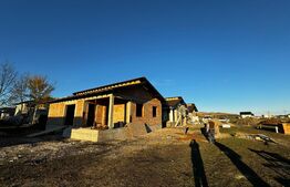 Casă individuală 4 camere, 110mp, zona Orizont - Micești