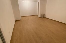 Apartament 3 camere, 65 mp, recent renovat, zona Primariei, Cugir