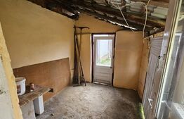 Casa individuala 4 camere, 105 mp, 2593 mp teren, comuna Vintu de Jos