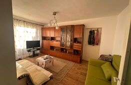 Apartament 3 camere, 65 mp, zona Cetate
