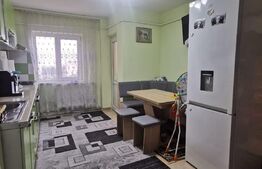 Apartament 2 camere, 57 mp, decomandat, zona Industrială