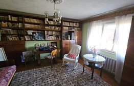 Casă cu 3 dormitoare, 448 mp teren, garaj, pivniță, foisor, toate utilitatile, zona Aiud