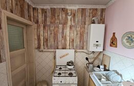 Casă cu 3 dormitoare, 448 mp teren, garaj, pivniță, foisor, toate utilitatile, zona Aiud