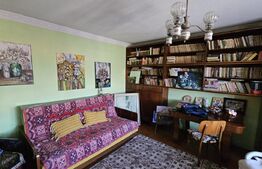 Casă cu 3 dormitoare, 448 mp teren, garaj, pivniță, foisor, toate utilitatile, zona Aiud