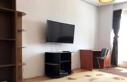 Apartament 3 camere, 88 mp, decomandat, zona Centru