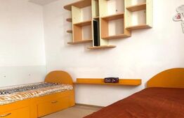 Apartament 3 camere, 88 mp, decomandat, zona Centru