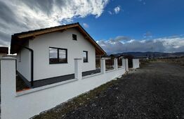 Casă individuală, 3 dormitoare,100mp, 350 mp teren, zona Ampoi 2 