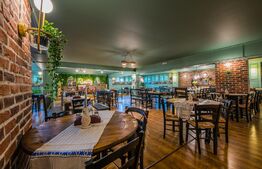 Restaurant și sală de evenimente, 1000 mp utili, teren  4264mp, Alba Iulia