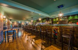 Restaurant și sală de evenimente, 1000 mp utili, teren  4264mp, Alba Iulia