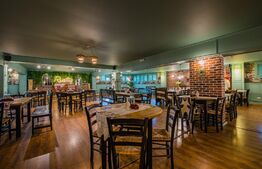 Restaurant și sală de evenimente, 1000 mp utili, teren  4264mp, Alba Iulia