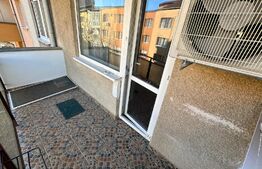 Apartament 3 camere, 71 mp, Cetate