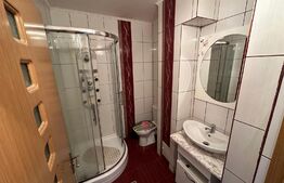 Apartament 3 camere, 71 mp, Cetate