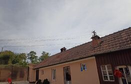 Casa de vanzare, 1008 mp teren,  Sat Cut