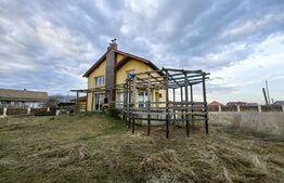 Casă individuală 4 camere, 1000 mp teren, zona Partoș - Alba Iulia