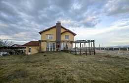 Casă individuală 4 camere, 1000 mp teren, zona Partoș - Alba Iulia