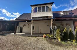 Casa 220 mp utili 4 dormitoare living cu bucatarie open-space teren total 760 mp in Aiud