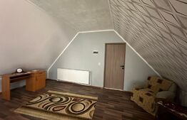 Casa 220 mp utili 4 dormitoare living cu bucatarie open-space teren total 760 mp in Aiud