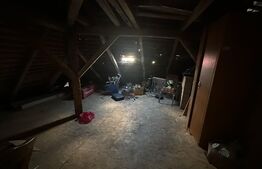 Casa 220 mp utili 4 dormitoare living cu bucatarie open-space teren total 760 mp in Aiud