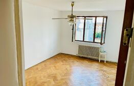 Apartament 3 camere, 77 mp, Cetate