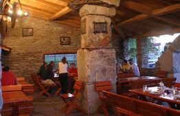 Hotel 16 camere cu toate utilitatile DN1 zona Sibot