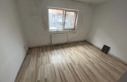 Apartament 2 camere, 52mp, Etaj 1, zona - Cetate 