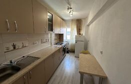 Garsoniera 30 mp, Cetate