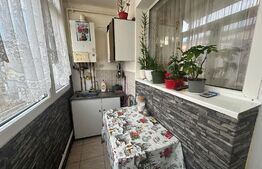 Apartament 2 camere modificate in 3, 53mp, in Cetate