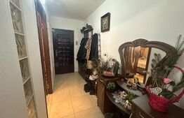 Apartament 2 camere modificate in 3, 53mp, in Cetate