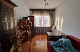 Apartament 3 camere, decomandat, 81mp, str. Closca, zona Cetate