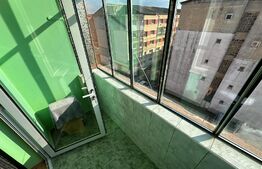 Apartament 4 camere, 75 mp, Cetate