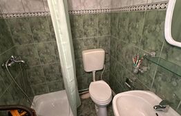 Apartament 4 camere, 75 mp, Cetate