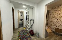 Apartament 3 camere, 80 mp, etaj 1, zona-sub Stadion