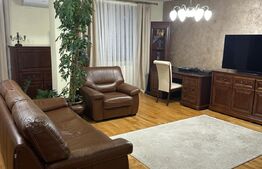 Apartament 3 camere, 110 mp, Cetate 