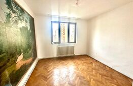 Apartament 3 camere 2 bai 78 mp - Cetate